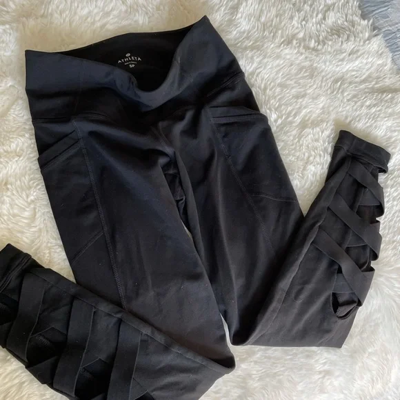 Athleta criss cross black leggings small - Picture 6 of 6